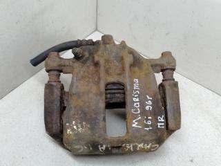 суппорт передний правый Mitsubishi Carisma 1 поколение 1996, 1.6 л., бензин