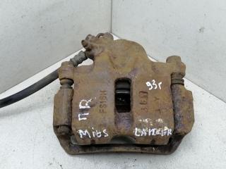суппорт передний правый Mitsubishi Lancer 6 поколение 1993