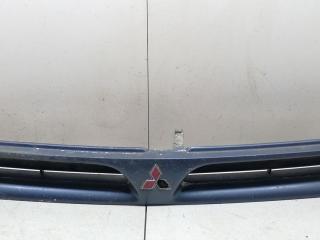 решетка радиатора Mitsubishi Lancer 6 поколение CB4A 1996, 1.6 л., i, 4G92 (SOHC 16V), бензин, МКПП, синий, седан, передний привод, MB799001