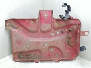 полка аккумулятора Nissan Primera P11 1999