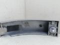 ус под фонарь правый Peugeot 1007 1 поколение 2007, 1.4 л., HDi, дизель, 5МКПП, серебристый, хетчбэк 3 дв. - фото №2