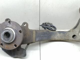 ступица передняя правая Audi A4 B5 1997, 1.9 л., TDi, AHU, дизель, 5МКПП, зелёный, седан, 8D0407258