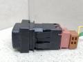 кнопка открытия лючка топливного бака Citroen C4 Grand Picasso 1 поколение 2007, 1.6 л., HDi, 9HZ (DV6TED4), дизель, 5МКПП, минивэн, передний привод, 96530658XT - фото №2