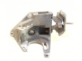 кронштейн генератора Renault Scenic 1 поколение 1998, 1.6 л., i, K4M 720, бензин, АКПП, синий, минивэн, передний привод