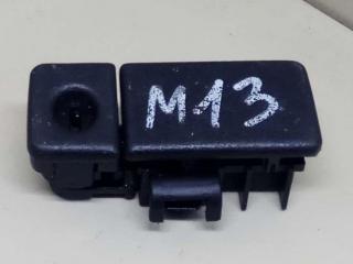 ручка бардачка Subaru Legacy 2 поколение 1997, 2.0 л., i, EJ20, бензин, МКПП, серебристый, универсал, полный привод