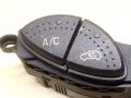 кнопка кондиционера Ford Focus 1 поколение 2000, 2.0 л., i, бензин, МКПП, черный, универсал, передний привод, 98AG19A945BG - фото №6