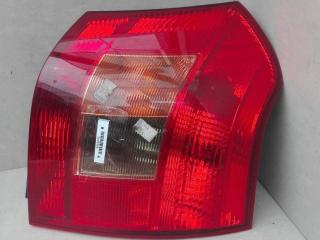фонарь задний правый Toyota Corolla 9 поколение (E120/E130) 2003, хетчбэк 5 дв.