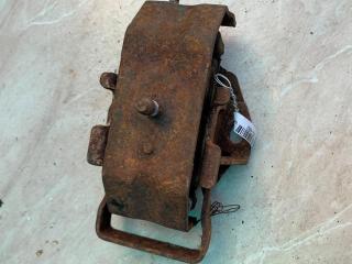 подушка крепления КПП Mitsubishi Pajero 2 поколение [рестайлинг] 1998, 2.8 л., TD, дизель