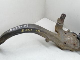 кулак задний правый Mitsubishi Galant 8 поколение [рестайлинг] 2000, 2.5 л., i, 6G73, бензин, МКПП, серебристый, седан, передний привод, MR223652, MR223654
