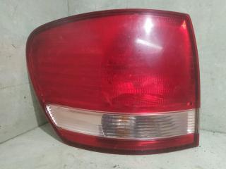 фонарь задний левый Toyota Avensis Verso 1 поколение 2003, 2.0 л., TDi, дизель
