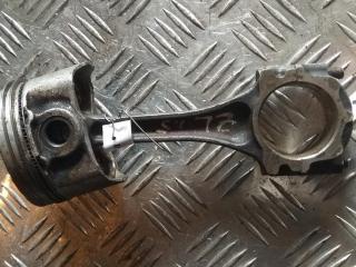 поршень Mazda 323F BJ 2000, 1.5 л., i, бензин, ZL