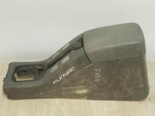 подлокотник Nissan Navara D22 1998