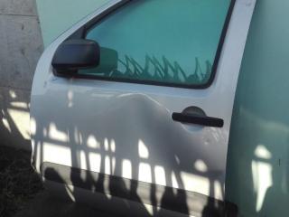 ручка наружная Nissan Navara D40 2008, 2.5 л., дизель, МКПП, серый, внедорожник 5 дв., полный привод, 80611EB300