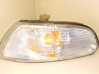 поворотник левый Mazda 626 GE 1994