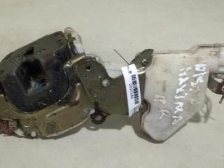 замок двери передней правой Nissan Maxima A32 1998, 2.0 л., i, бензин, седан