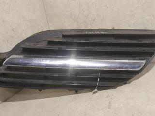 решетка радиатора Nissan Almera Tino V10 2003