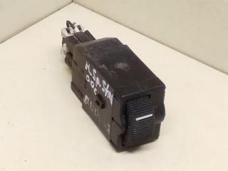 корректор фар Mitsubishi Space Star 1 поколение 2000, MR114337