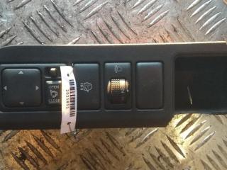 кнопка противотуманных фар Nissan Note E11 2008, 1.6 л., бензин, МКПП, жёлтый, хетчбэк 5 дв.