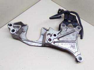 кронштейн двигателя Citroen C5 1 поколение 2002, 2.2 л., HDi, 4HX (DW12TED4/FAP), дизель, МКПП, серебристый, универсал, передний привод