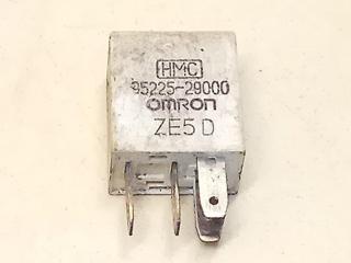 реле (прочие) Hyundai Matrix 1 поколение 2003, 95225-29000