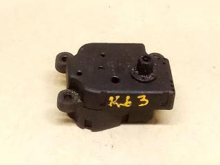 моторчик заслонки печки Mercedes-Benz A-Класс W168 2001, 1.7 л., OM 668.942, дизель, МКПП, красный, передний привод, A1688204242, VALEO