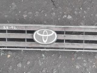 решетка радиатора Toyota Corolla 6 поколение (E90) 1990