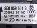 датчик удара Audi A4 B6 2003, 1.9 л., дизель, МКПП, универсал, 8E0959651B - фото №3