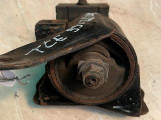 подушка крепления двигателя Toyota Carina E 1 поколение 1995, 2.0 л., i, бензин