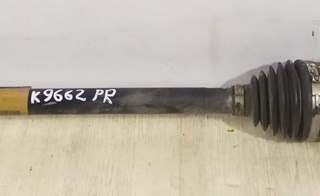 полуось передняя правая (приводной вал, ШРУС) Mercedes-Benz R-Класс W251 V251.165 2006, 3.5 л., i, M 272.967, бензин, АКПП, фиолетовый, минивэн, полный привод, A2513301401