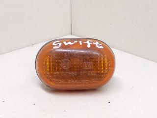 повторитель поворота на крыле Suzuki Swift 2 поколение 1993, МКПП, седан