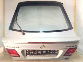 фонарь крышки багажника правый Mitsubishi Galant 7 поколение 1996, хетчбэк 5 дв.