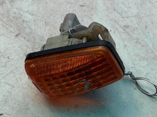 повторитель поворота на крыле Mitsubishi Colt 3 поколение 1991