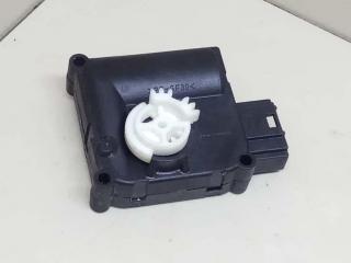моторчик заслонки печки Audi A6 4F/C6 2006, 3.2 л., i, BKH, бензин, АКПП, тёмно-синий, седан, передний привод, 132801359