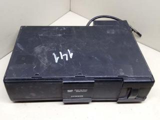 CD-чейнджер Renault Safrane 1 поколение [рестайлинг] 1999, 2.2 л., G8T 740, дизель, МКПП, синий, лифтбэк, передний привод, 7700410757B, MC9RN41001