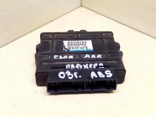 Блок управления ABS/ESP Mitsubishi Pajero 2 поколение [рестайлинг] 2003, MR400420