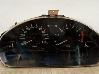 щиток приборов (приборная панель) Mitsubishi Carisma 1 поколение 1998, бензин