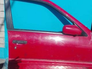 стекло двери передней правой Nissan Primera P10 1994, седан