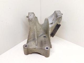 кронштейн двигателя Peugeot 307 1 поколение 2004, 2.0 л., D, дизель, 9638770480