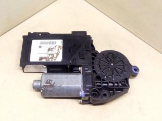 моторчик стеклоподъемника передний левый Volkswagen Touareg 1 поколение 2005, 3D2959792A, 7L0956970