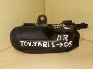 ручка внутренняя Toyota Yaris P1 2001