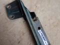 петля капота правая Kia Clarus 1 поколение [рестайлинг] 2000, 2.0 л., i, FE (16V), бензин, МКПП, темно-зеленый, универсал, передний привод - фото №4