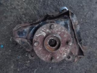 кулак поворотный правый Toyota Corolla 7 поколение (E100) 1997