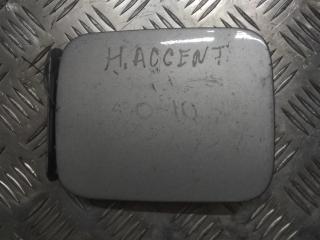 лючок топливного бака Hyundai Accent 2 поколение (LC) [рестайлинг] 2003, хетчбэк 5 дв.