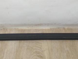 уплотнитель двери Mercedes-Benz R-Класс W251 2006, 82517251065