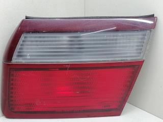 фонарь крышки багажника правый Mazda 626 GF 1998, красный, седан