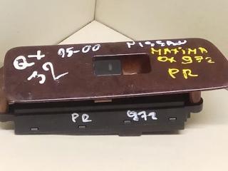 кнопка стеклоподъемника двери передней правой Nissan Maxima A32 1997