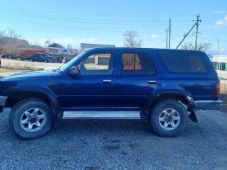 стекло двери задней правой Toyota 4Runner 2 поколение (N120/N130) [рестайлинг] 1994, 3.0 л., TD, дизель, АКПП, синий, внедорожник 5 дв., 6811389106, 6811389105