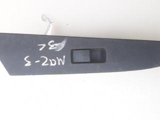 кнопка стеклоподъемника двери задней Mazda 3 BK 2004