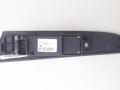 кнопка стеклоподъемника двери задней Mazda 3 BK 2004 - фото №2