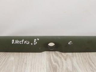 накладка подсветки номера Opel Vectra B 1998, седан, 90463727
